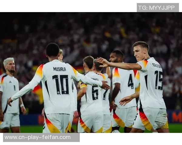 施洛特贝克续约合同已送达但希望先评估多特本赛季表现