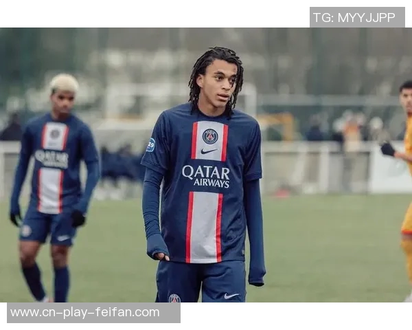 姆巴佩分享弟弟绝平巴黎庆祝瞬间感慨剧情太疯狂我的明星小弟真棒