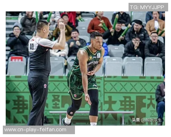 同曦官博祝铭震29岁生日快乐并宣布今夏续约顶薪计划