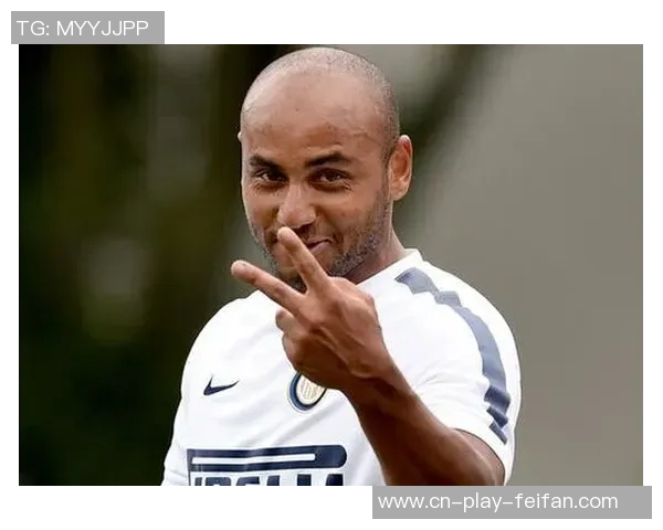 国米球探现场考察小罗比尼奥将与其经纪人进行深入洽谈