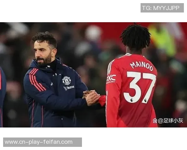 斯科尔斯批评阿莫林对梅努的处理呼吁其尽快离开俱乐部 斯科尔斯批评阿莫林对梅努的处理呼吁其尽快离开俱乐部