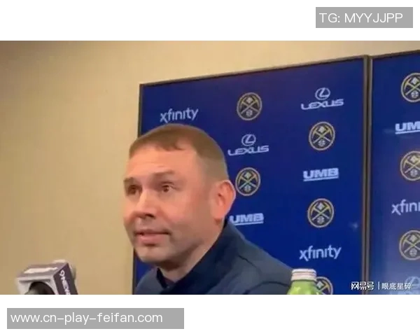 阿德尔曼赞穆雷状态出色并对其休赛期组织训练表示欣慰